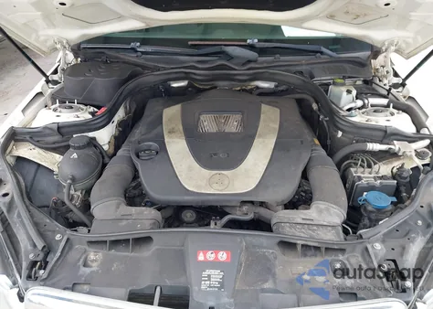 2011 Mercedes-Benz E 350 4Matic z USA, uszkodzony, nr VIN WDDHF8HB6BA483650